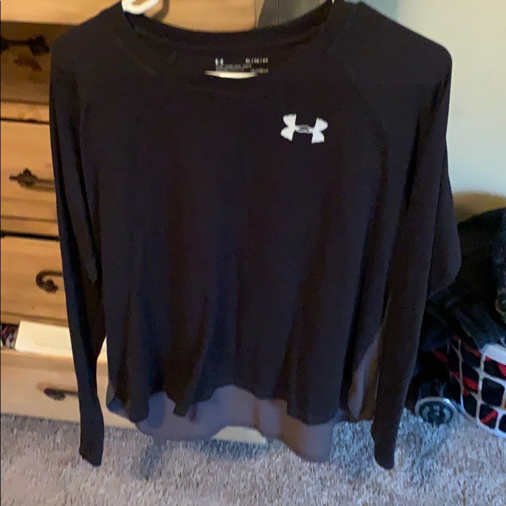 Under armor shirt